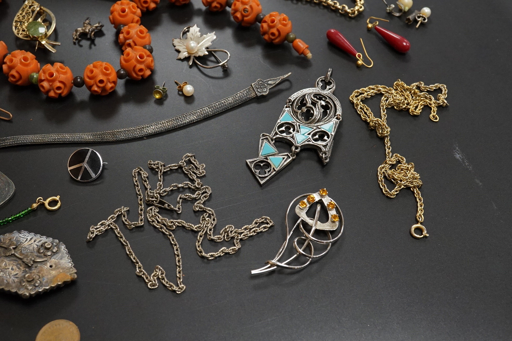A small group of assorted costume and other jewellery, including a late Victorian silver hexagonal brooch(a.f.) a platinum and gem set ring and two pens Waterman and Elysee.